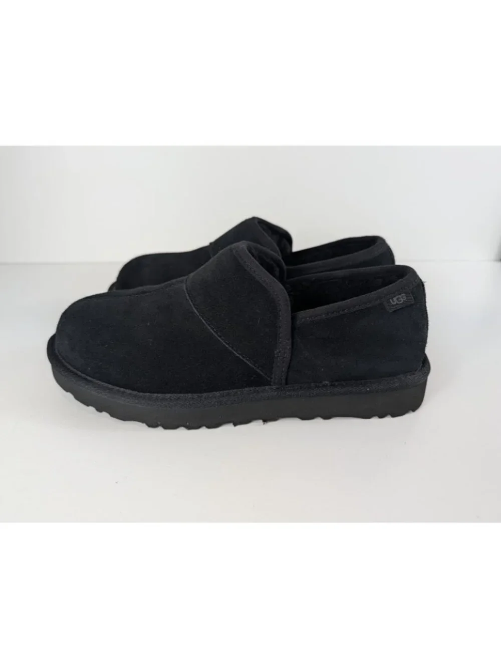 UGG Black Suede Slip-On Moccasin Shoes Men's Size 8 Durable Rubber Sole